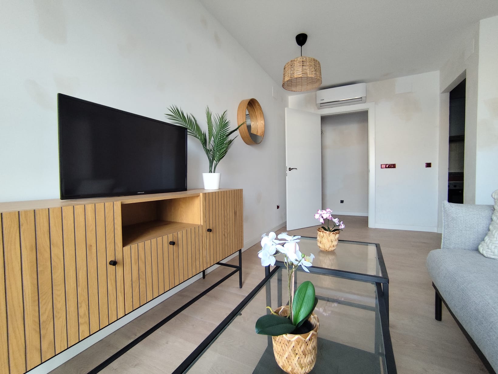 Salón y comedor de una vivienda de Perafort