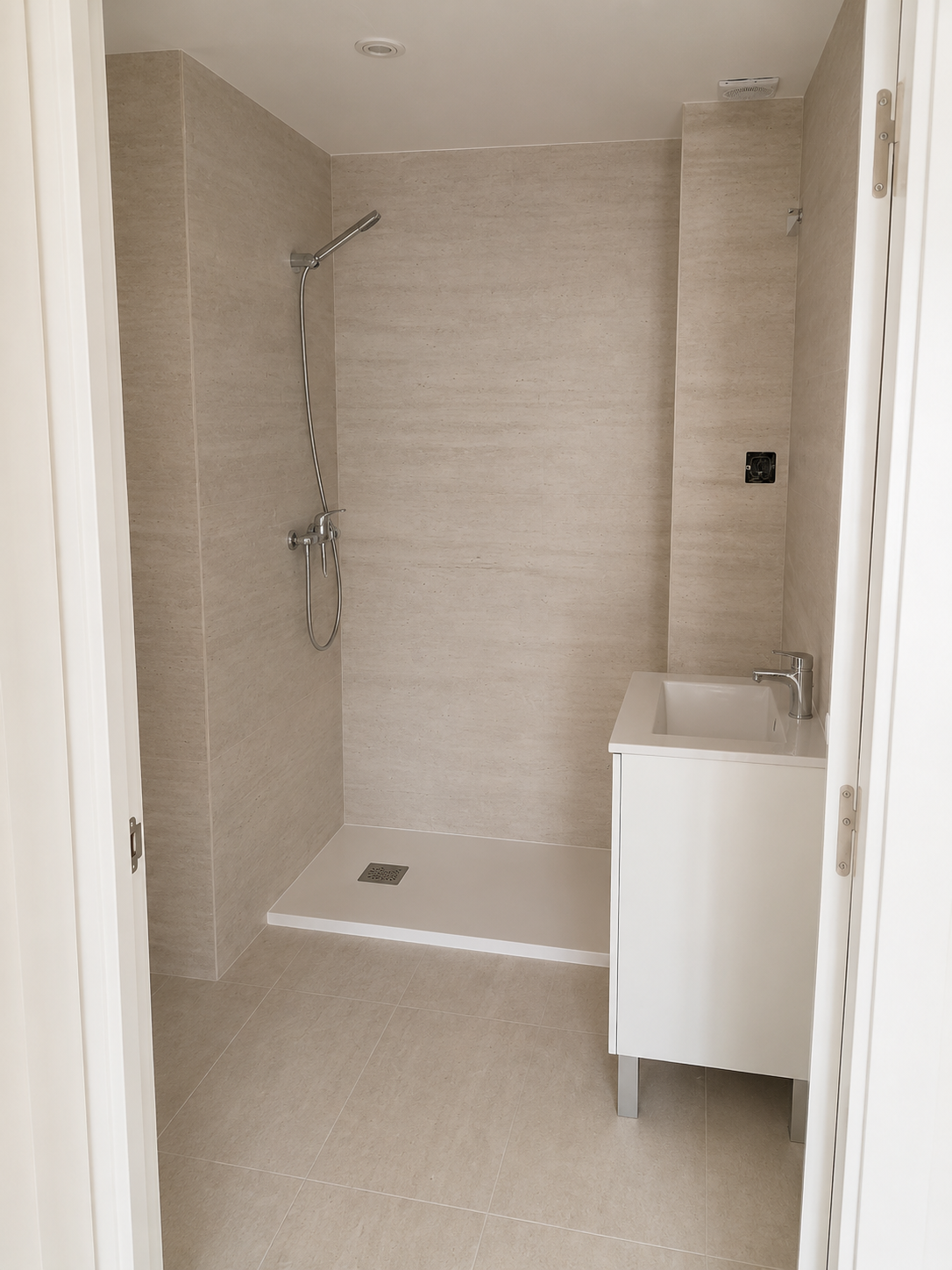 Baño de una vivienda de La Pobla de Mafumet
